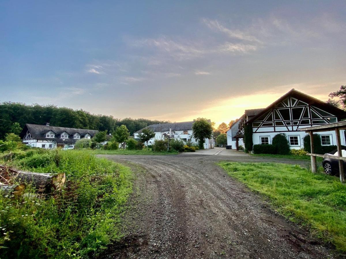 Koebelerhof - Stilvoll Eingerichtete Landwohnung Kordorf Dış mekan fotoğraf